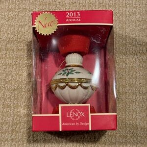 Lenox 2013 Annual Holly Holiday Ornament - Holly Spire